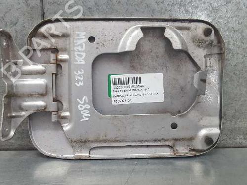 Klapa wlewu paliwa MAZDA 323 F VI Hatchback (BJ) 1.5 16V (BJ5W) | BP12725921C131 