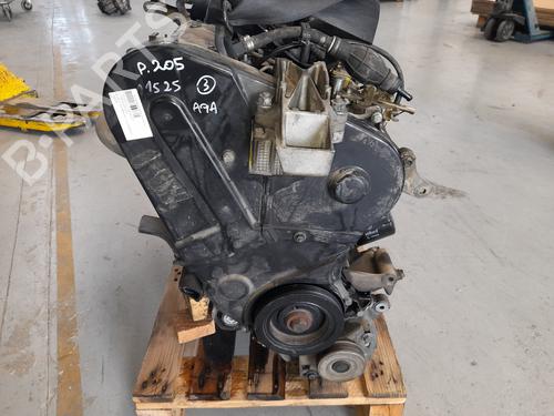 Używane Silnik PEUGEOT 205 I (741A/C) 1.7 Diesel (60 hp) 18331808