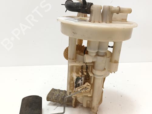 Used Fuel pump KIA CERATO I Hatchback (LD) 1.5 CRDi (102 hp) 12817303