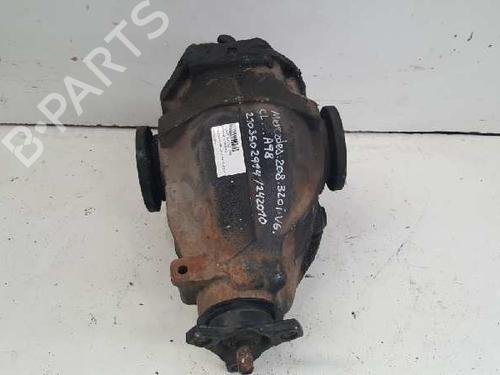 Used Rear differential MERCEDES-BENZ CLK (C208) CLK 320 (208.365) (218 hp) 12723344