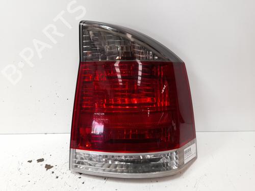 Used Right taillight OPEL VECTRA C (Z02) 1.9 CDTI (F69) (120 hp) 15987532