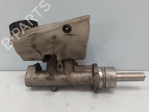 Used Brake master cylinder Brake master cylinder CITROËN C8 (EA_, EB_) 2.0 HDi (110 hp) 33709818 33709818