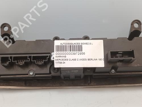 Warning switch MERCEDES-BENZ C-CLASS (W203) C 180 Kompressor (203.046) | BP19122727I22 
