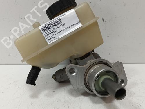 Used Brake master cylinder MERCEDES-BENZ C-CLASS (W202) C 180 (202.018) (122 hp) 17005736