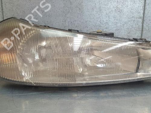 Used Right headlight FORD MONDEO II (BAP) 1.8 TD (90 hp) 12737197