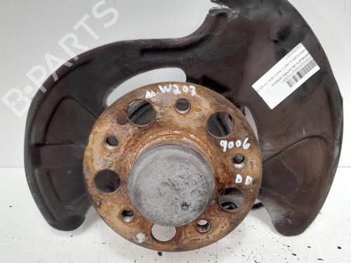 Used Right front steering knuckle MERCEDES-BENZ C-CLASS (W203) C 220 CDI (203.006) (136 hp) 12776439