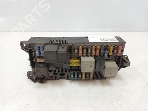 Used Fuse box MERCEDES-BENZ CLS (C219) CLS 320 CDI (219.322) (224 hp) 22189143
