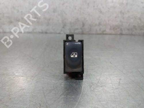 Used Right front window switch Right front window switch RENAULT ESPACE III (JE0_) 2.0 16V (JE0N, JE0L, JE02) (140 hp) 12713226 12713226