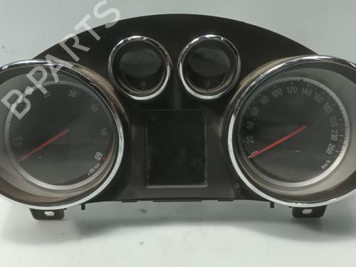 Used Instrument cluster OPEL ASTRA J Sports Tourer (P10) [2010-2015]  30471673