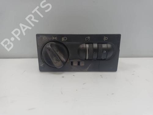 Used Headlight switch Headlight switch VW TRANSPORTER T4 Van (70A, 70H, 7DA, 7DH) 2.5 TDI (88 hp) 40197664 40197664