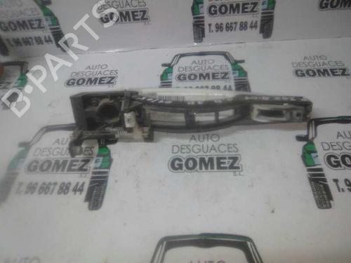 Used Front right exterior door handle Front right exterior door handle 12796047 12796047