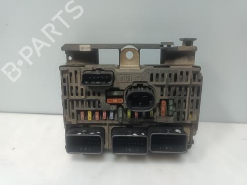 fuse-box-peugeot-407-6d_-2004-2005-2006-2007-2008-2009-2010-2011-32070986 main image
