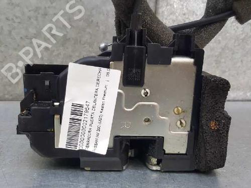 Used Front right lock NISSAN NV200 / EVALIA Bus 1.5 dCi 90 (M20, M20M) (90 hp) 12745942