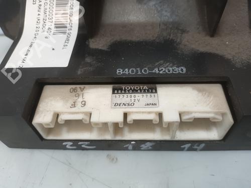 Commande Chauffage TOYOTA RAV 4 II (_A2_) 2.0 D 4WD (CLA20_, CLA21_, CLA20R, CLA21R) | BP28420436I5 