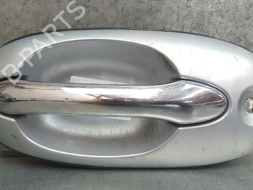 Used Front left exterior door handle KIA CARNIVAL I (UP) 2.9 TDi (126 hp) 12746713