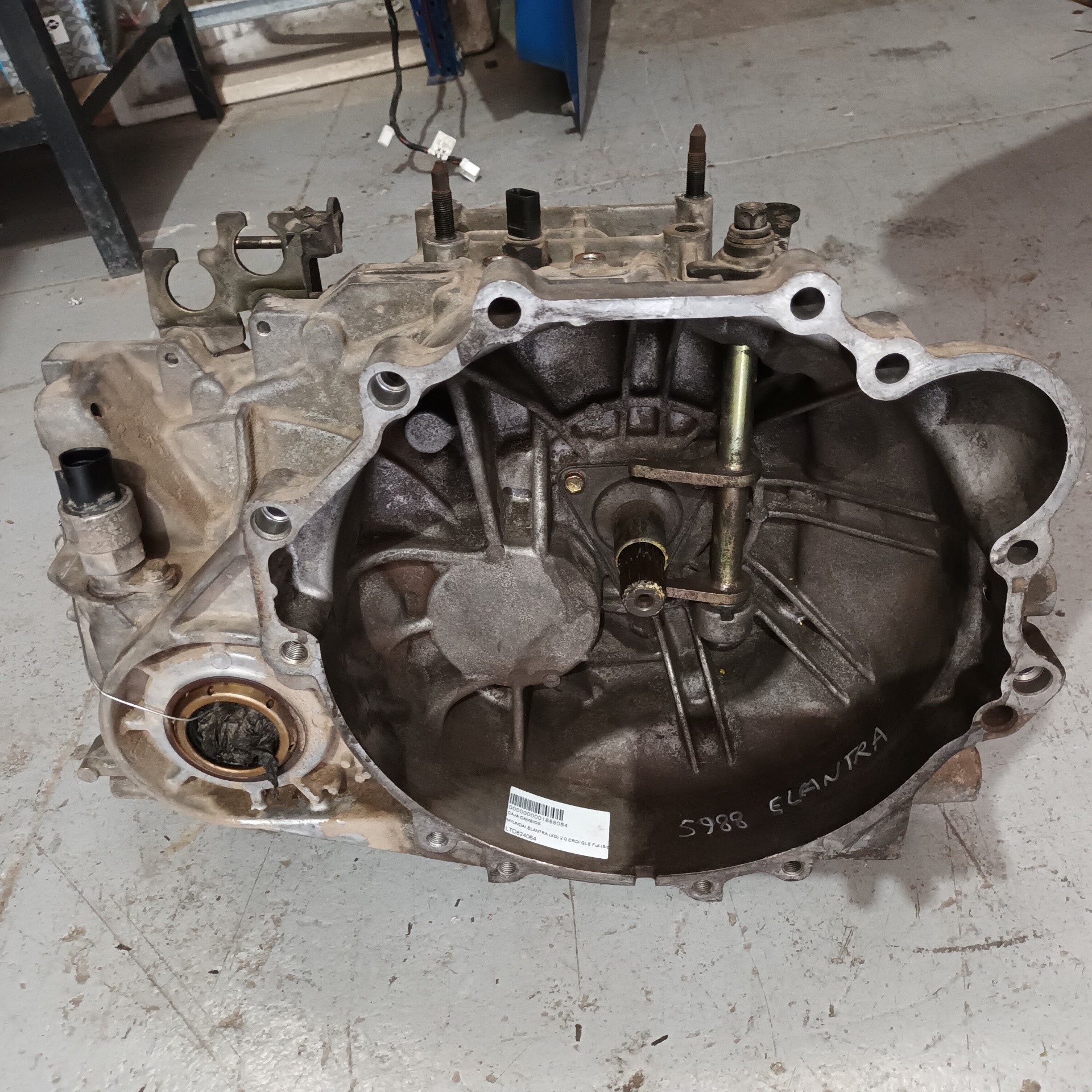 Manual gearbox HYUNDAI ELANTRA III (XD) 2.0 CRDi 12727824 | B-Parts