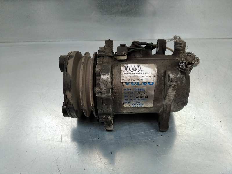 AC compressor VOLVO 940 II (944) 2.4 TD Interc. 12795171 | B-Parts