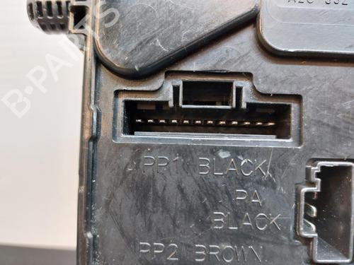 Zekeringkast RENAULT LAGUNA III (BT0/1) 2.0 dCi (BT01, BT08, BT09, BT0E, BT0K, BT12, BT1C, BT1D,... | BP12271684E1 