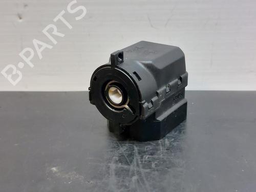 Elektronische module BMW 3 (E46) 320 d (136 hp) 12297144