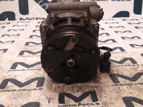 Used AC compressor FORD FIESTA V (JH_, JD_) 1.4 16V (80 hp) 12152877