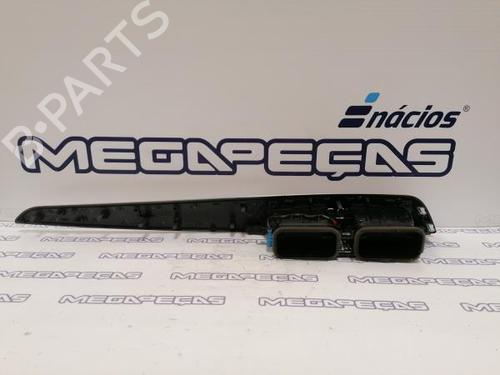 Air vent MERCEDES-BENZ C-CLASS (W204) C 220 CDI (204.002) | BP12153201I21 