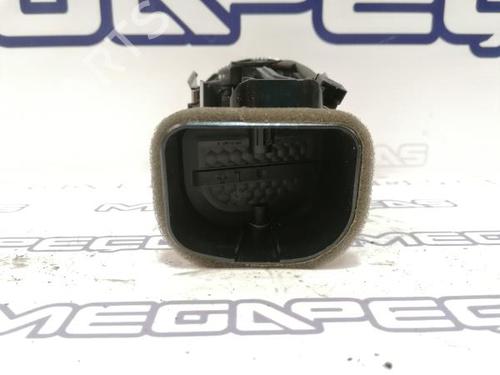 Air vent MERCEDES-BENZ C-CLASS (W204) C 220 CDI (204.002) | BP12153202I21 