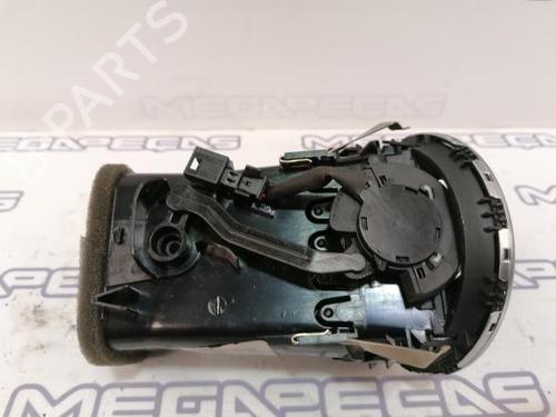 Air vent MERCEDES-BENZ C-CLASS (W204) C 220 CDI (204.002) | BP12153203I21 