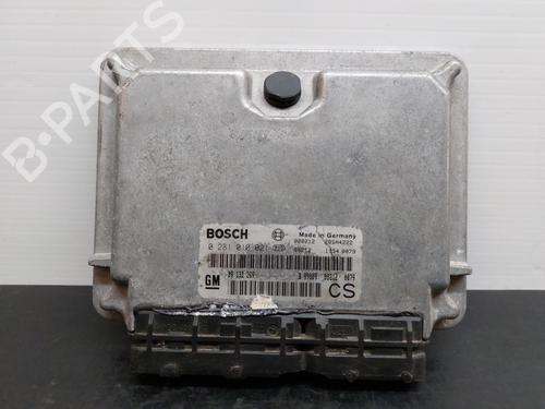 Used Engine control unit (ECU) OPEL ZAFIRA A MPV (T98) 2.0 DI 16V (F75) (82 hp) 12153379