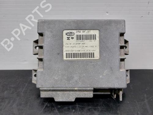 Used Engine control unit (ECU) FIAT PUNTO (176_) 75 1.2 (73 hp) 12153560
