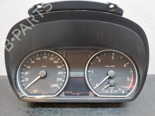 Używane Zestaw wskaźników / Licznik BMW 1 (E87) 118 d (143 hp) 12153631