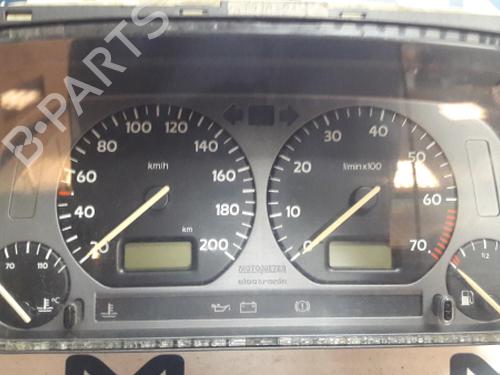Used Instrument cluster VW VENTO (1H2) [1991-2000]  12153958