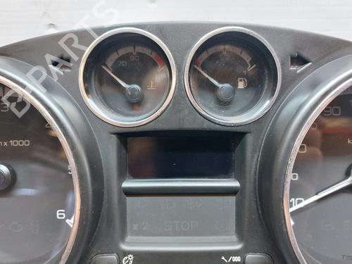 Instrument cluster PEUGEOT 308 I (4A_, 4C_) 1.6 HDi | BP12154217C47