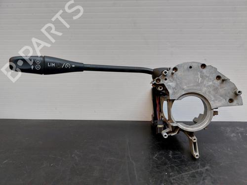 Used Steering wheel controls MERCEDES-BENZ E-CLASS (W211) E 320 CDI (211.026) (204 hp) 12297333