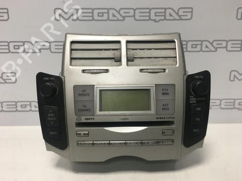 Used Radio TOYOTA YARIS (_P9_) 1.0 VVT-i (KSP90_, KSP90R) (69 hp) 12154901