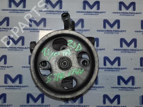 Used Steering pump TOYOTA COROLLA Compact (_E10_) 2.0 D (CE100_, CE100R) (72 hp) 12155210