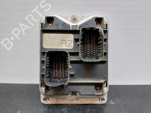 Centralina motore OPEL CORSA C (X01) 1.2 (F08, F68) (75 hp) 12155808
