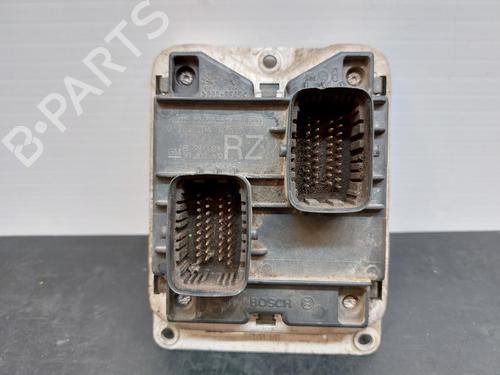 Calculateur moteur (ecu) OPEL CORSA C (X01) 1.2 (F08, F68) (75 hp) 12155809