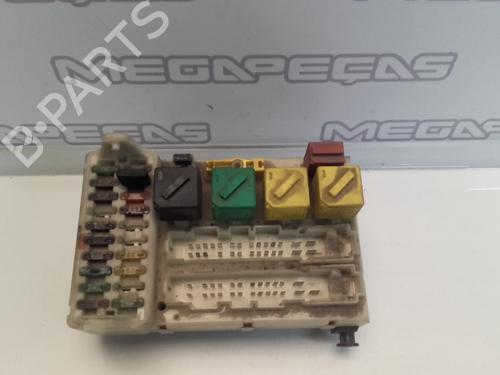 Used Fuse box FORD MONDEO II (BAP) [1996-2000]  12155884