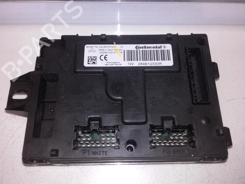 Used Fuse box DACIA SANDERO II 1.5 dCi 75 / Blue dCi 75 (B8JW, B8M4, B8AH, B8M7, B8M6) (75 hp) 12271909