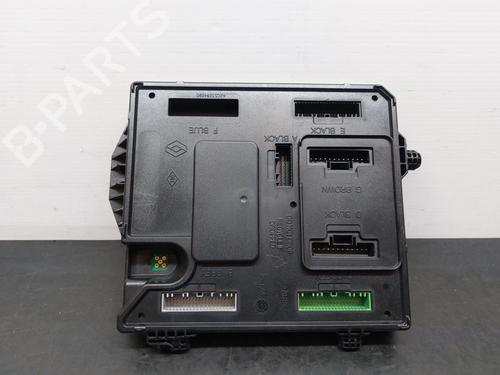 Used Fuse box RENAULT MEGANE III Hatchback (BZ0/1_, B3_) 1.5 dCi (BZ09, BZ0D, BZ1W, BZ29, BZ14) (110 hp) 12271912