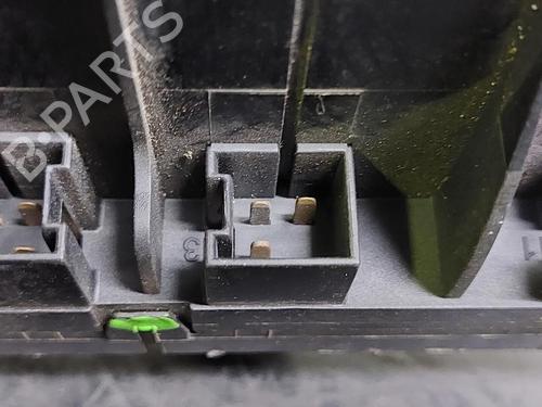Fuse box MERCEDES-BENZ S-CLASS (W220, V220) S 320 CDI (220.025, 220.125) | BP12156571E1 
