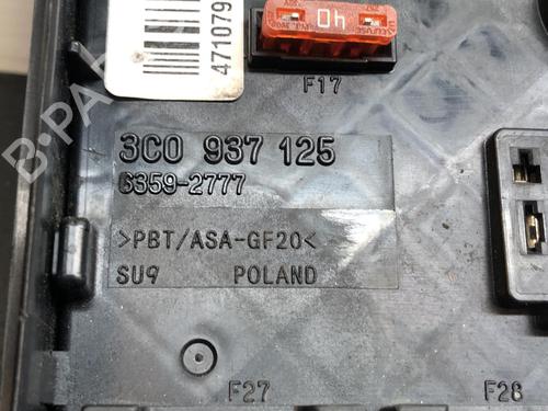 Fuse box VW PASSAT B6 Variant (3C5) 2.0 TDI | BP12156616E1 
