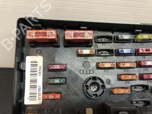 Fuse box VW PASSAT B6 Variant (3C5) 2.0 TDI | BP12156616E1 