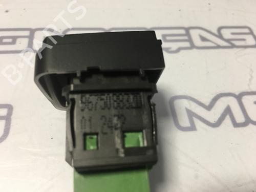 Switch PEUGEOT 208 I (CA_, CC_) 1.2 PureTech 82 | BP12297665I30 