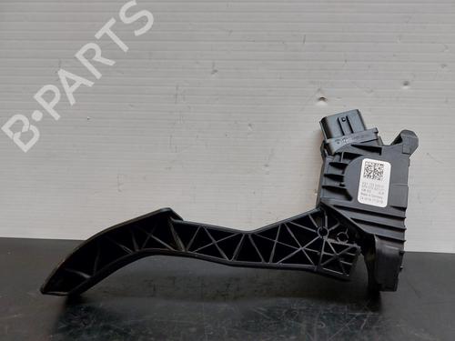 Used Pedal VW GOLF VII (5G1, BQ1, BE1, BE2) 1.2 TSI (105 hp) 12156908