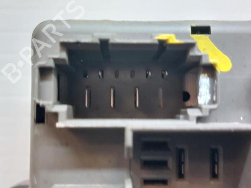 Fuse box BMW 3 Touring (E91) 318 d | BP12157118E1 