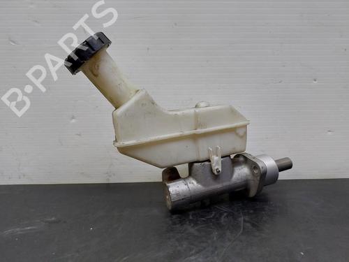 Used Brake master cylinder RENAULT CLIO III (BR0/1, CR0/1) 1.5 dCi (C/BR0G, C/BR1G) (68 hp) 12157438