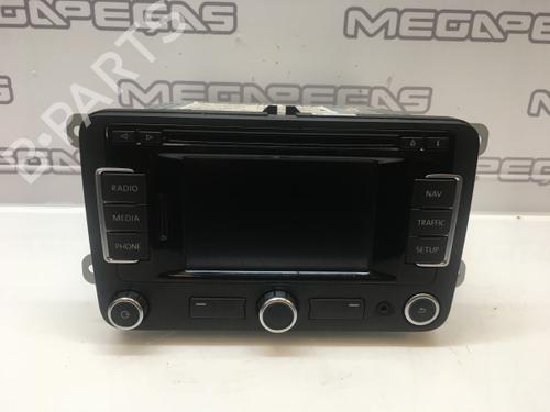Radio VW EOS (1F7, 1F8) 2.0 TDI (136 hp) 12266709