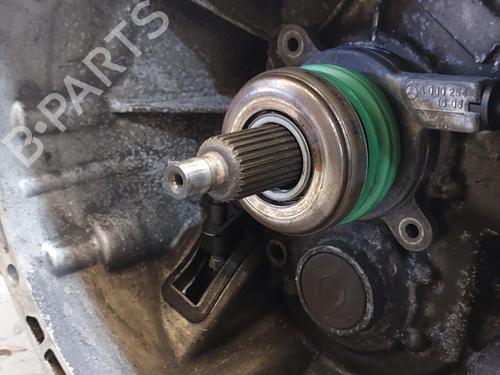 Gearbox MERCEDES-BENZ C-CLASS (W203) C 220 CDI (203.008) | BP12157902M3 