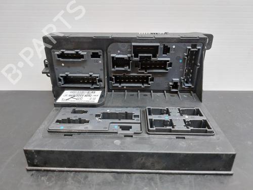 Zekeringkast MERCEDES-BENZ E-CLASS (W211) E 220 CDI (211.006) (150 hp) 12157938